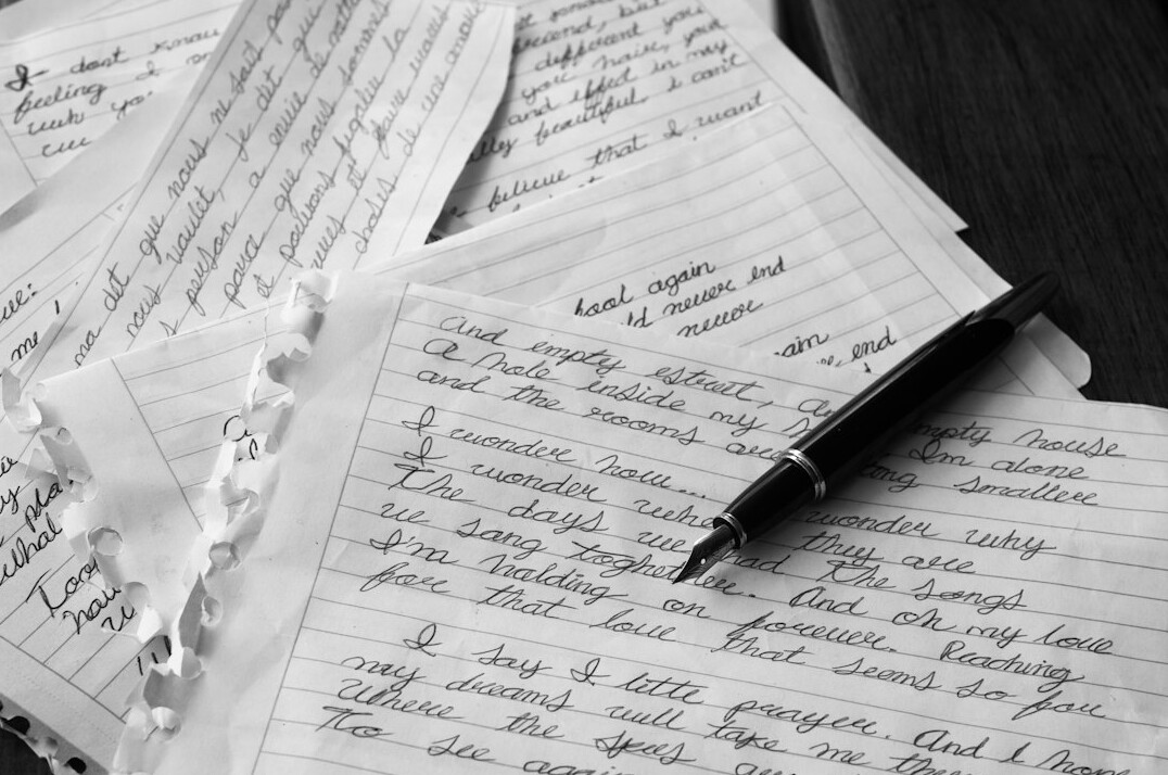 author writing mystery